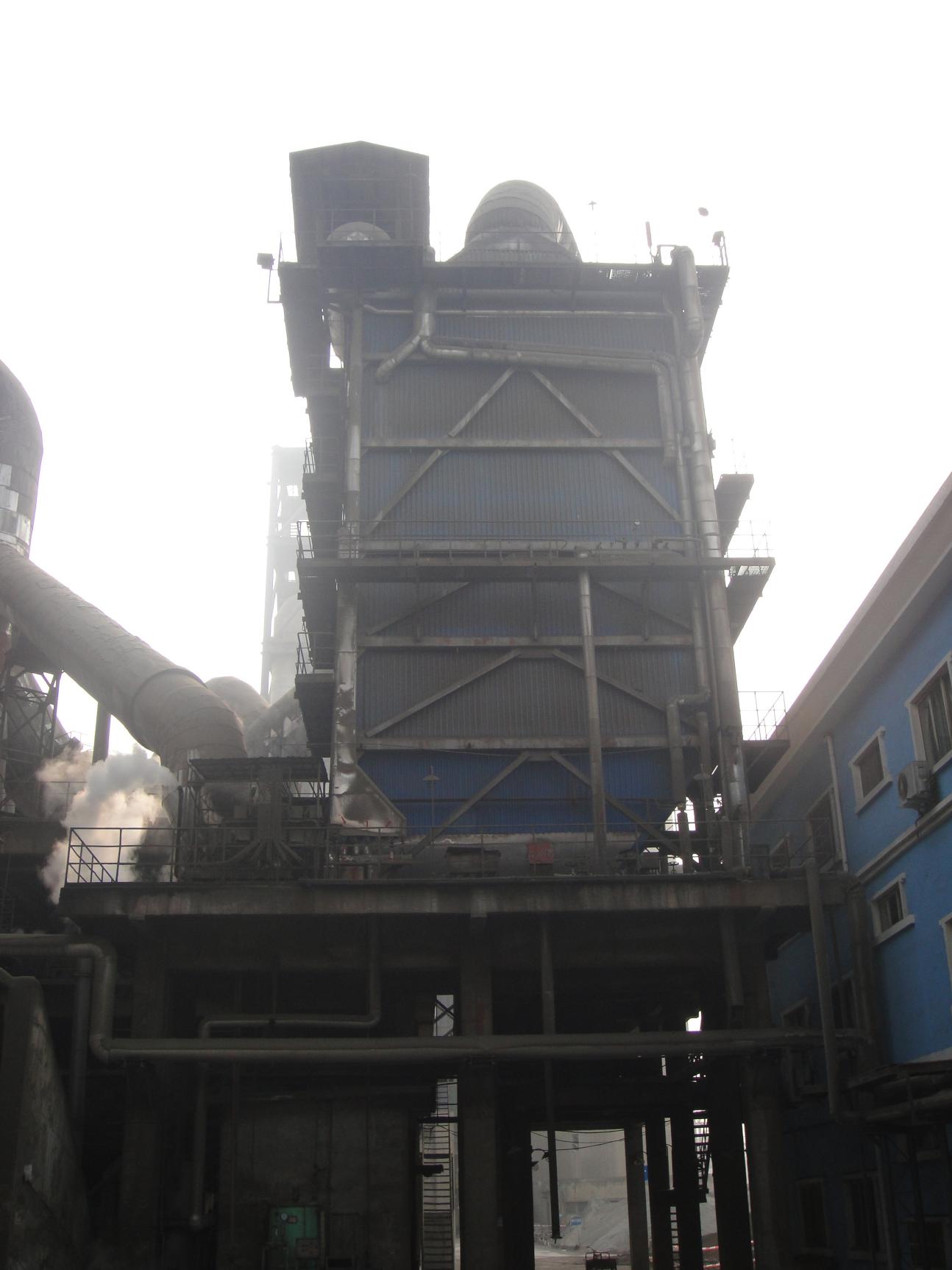 四川玻璃窯安裝現(xiàn)場(chǎng) 四川玻璃窯安裝現(xiàn)場(chǎng)