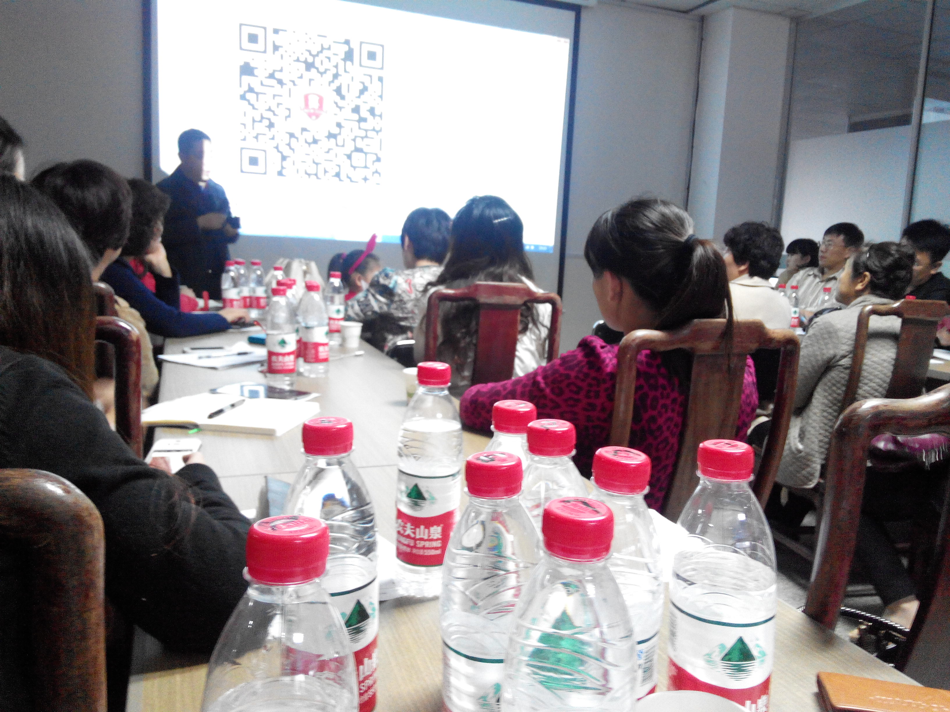 培訓(xùn)現(xiàn)場 培訓(xùn)現(xiàn)場