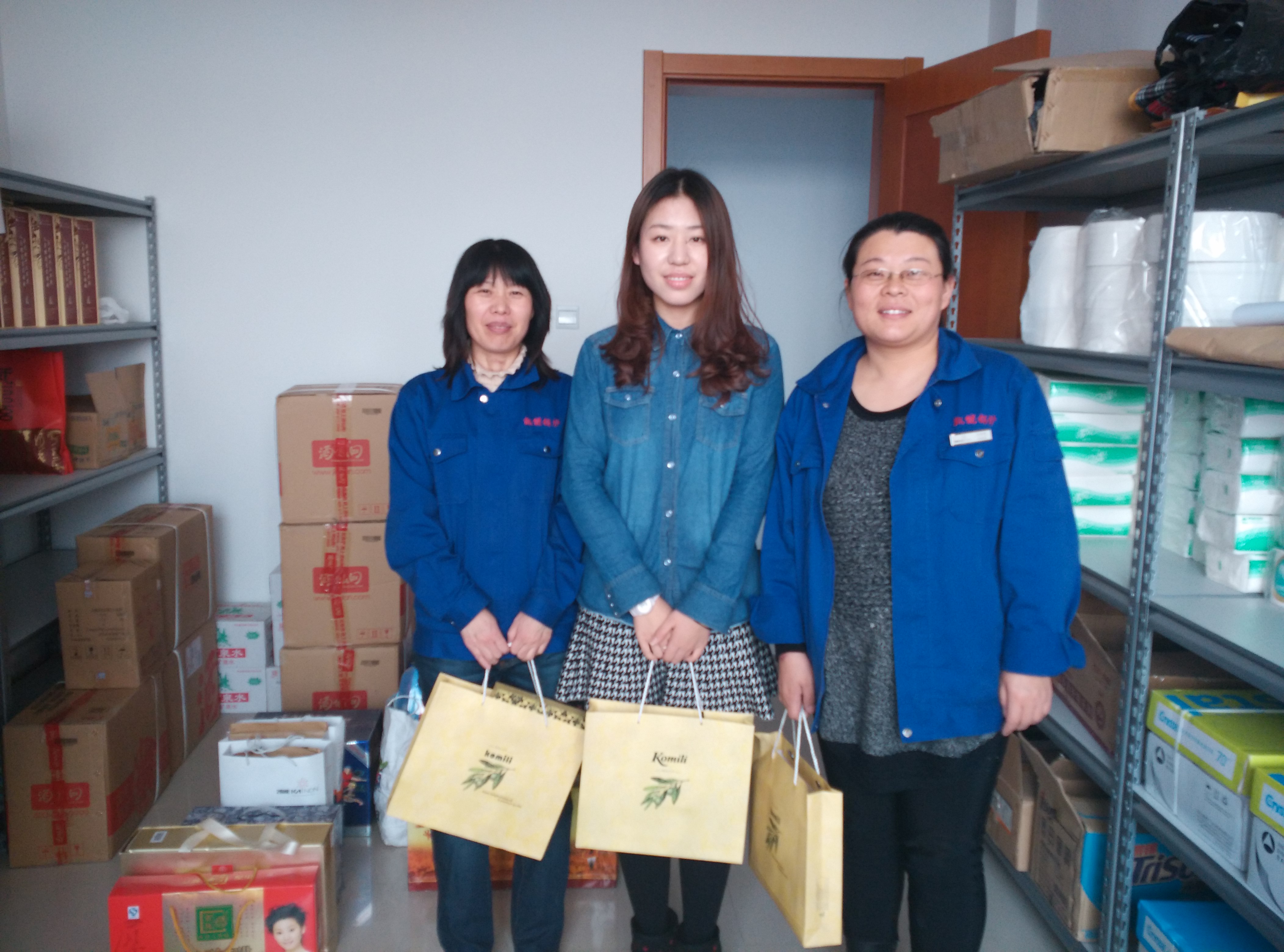 凱能鍋爐女員工喜迎節(jié)日 凱能鍋爐女員工喜迎節(jié)日